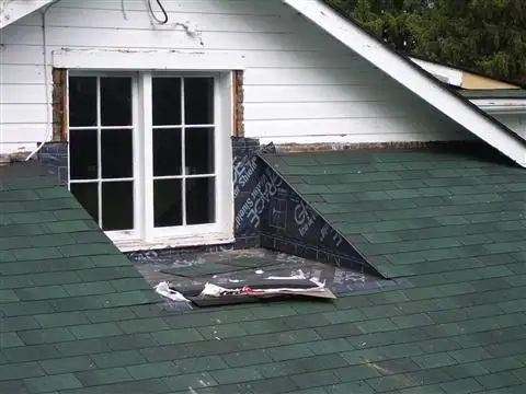 Custom metal roofing with clean panel lines