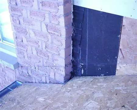 Brown Bros Roofing crew at work on a local home